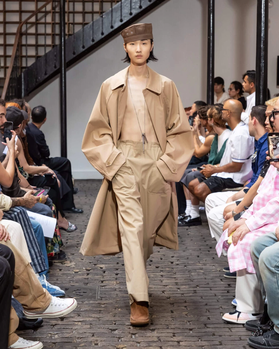 hed-mayner_ss24_runway_ig_look28